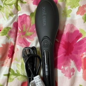 Jose Eber black digital straightening brush